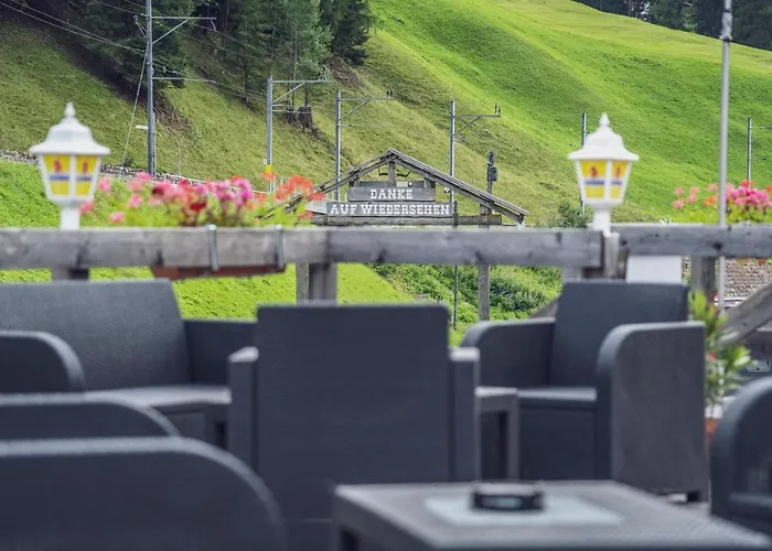 Maxon Pavillon By Mountain Davos