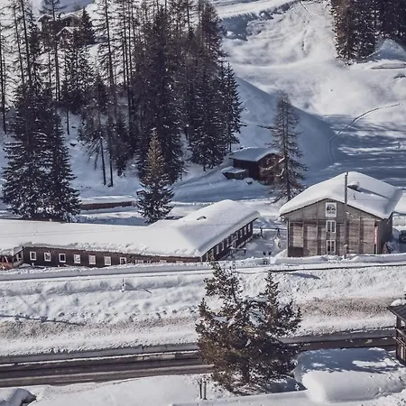 Lodge Maxon Pavillon By Mountain